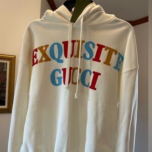 Gucci Mens Exquisite print cotton hoodie . Size XS fits up to size medium .